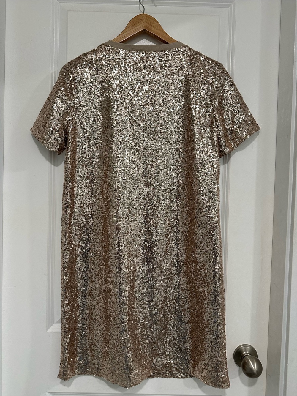 Joe Fresh Champagne Sequin Mini Shift Tee Shirt Dress Women’s Size Small - Picture 2 of 9